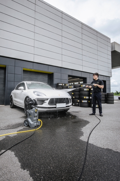 KARCHER HD 4/10x Classic High Pressure Washer | 1800W Power | 145 Bar | Integrated Hose Reel | Dirt Blaster | Car Washer | Stock: 15209760_img_5